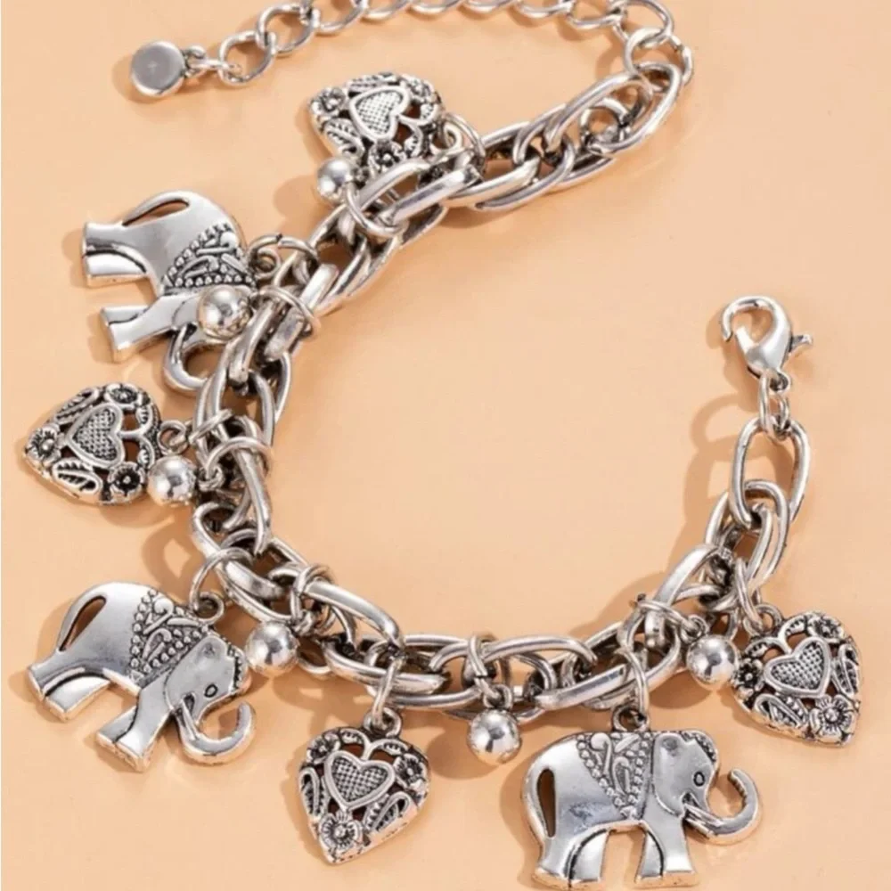 Silver Elephant & Heart Charm Anklet - Women's Jewelry - Picture 4 of 5